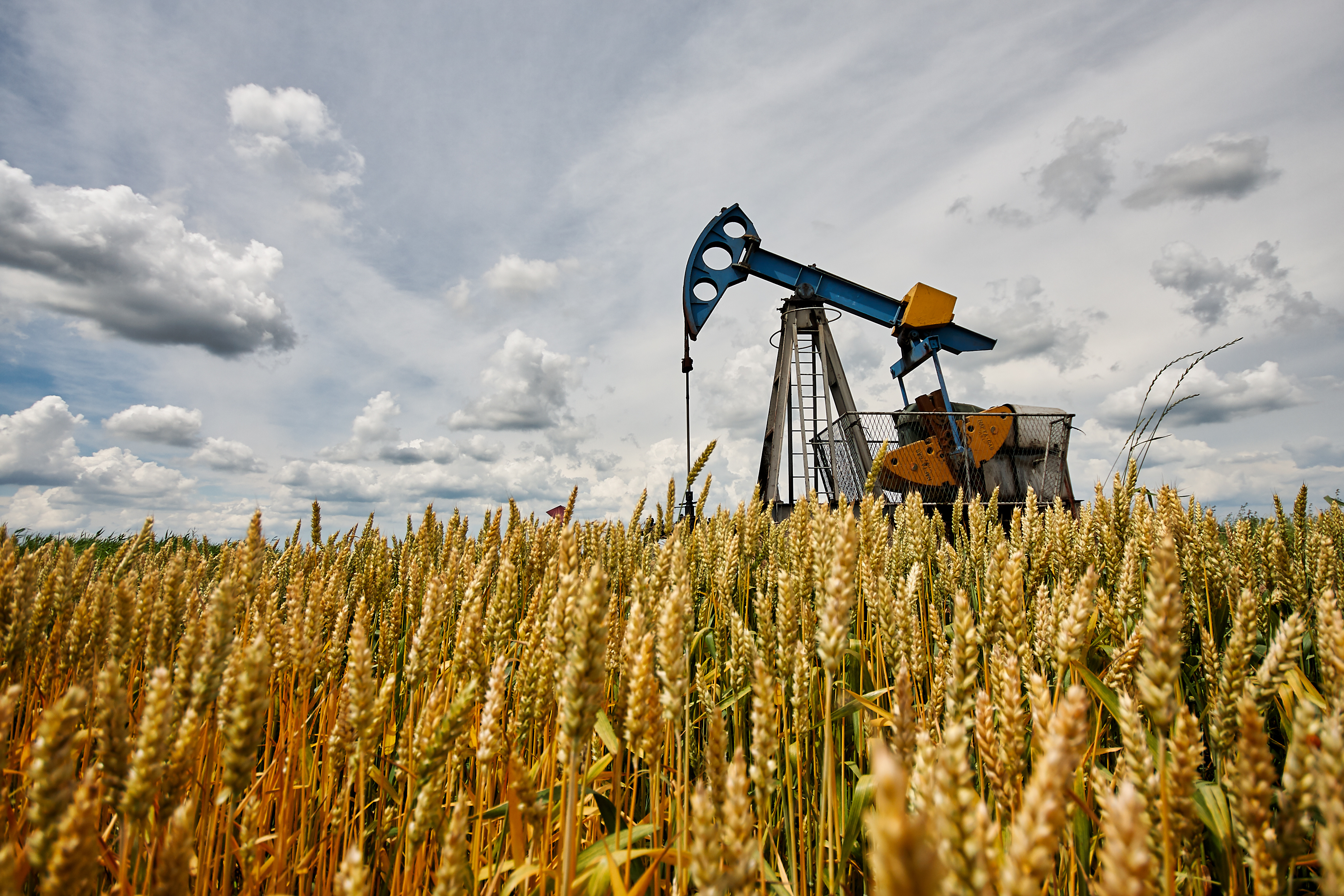 Oil pump Oilfield Pump in a Field